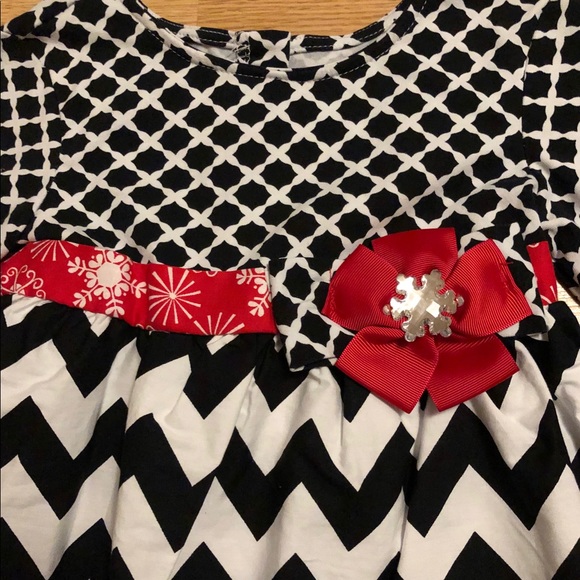 New “Counting Daisies” dress size 4T with tag - Picture 2 of 4